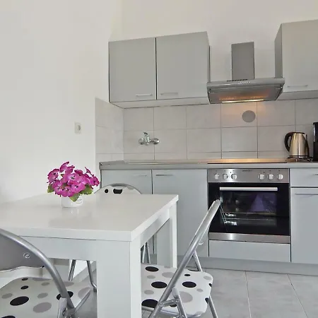 Katja Apartment Podstrana